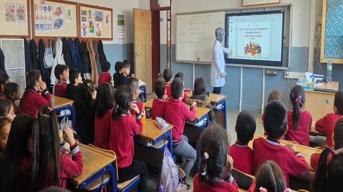 ORTAKÖY İLÇE SAĞLIK MÜDÜRLÜĞÜ OBEZİTE BİRİMİ TARAFINDAN ÖĞRENCİLERİMİZE EĞİTİM VERİLDİ